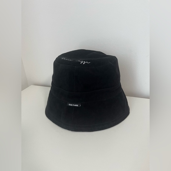 Accessories - Women's Black Bucket Hat with Embroidery Casual